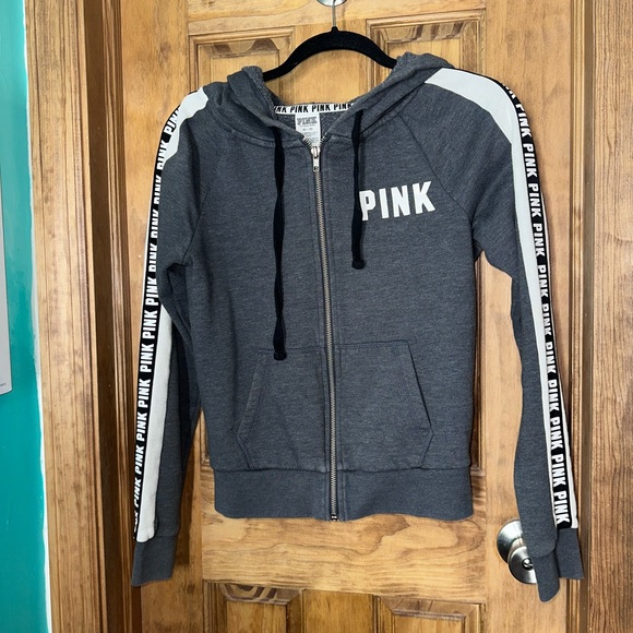 Victoria’s Secret Pink Hoodie✨ - Picture 6 of 6
